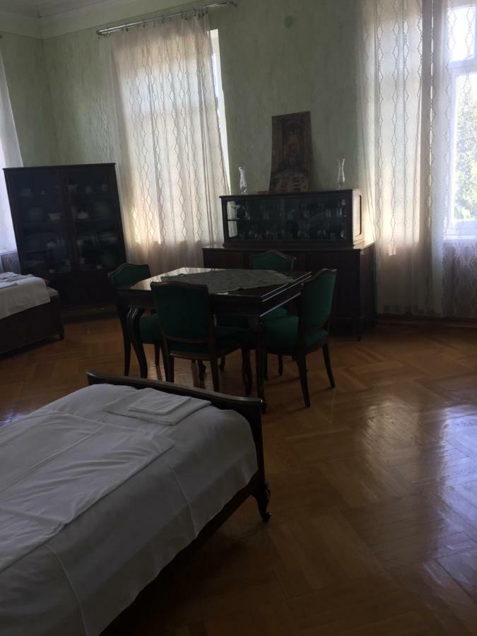 Alvanis Veli K'vemo Alvani Buitenkant foto