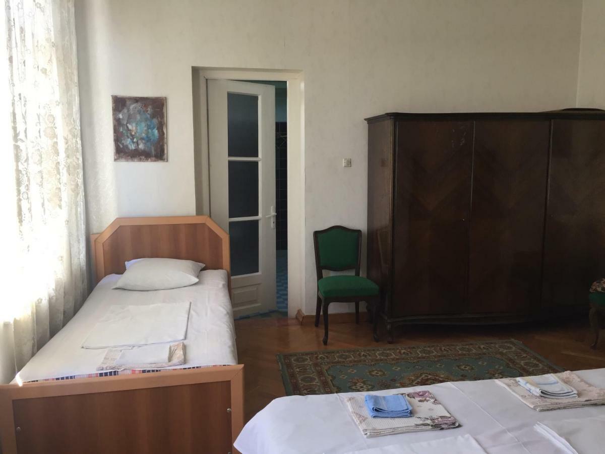 Alvanis Veli K'vemo Alvani Buitenkant foto