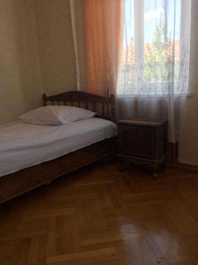 Alvanis Veli K'vemo Alvani Buitenkant foto